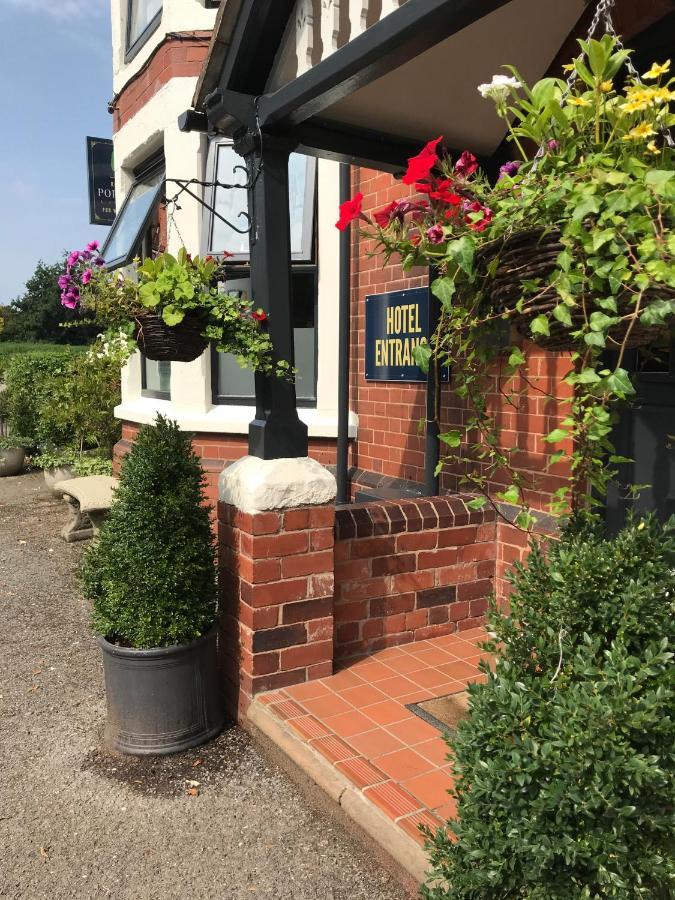 Rowton Poplars Hotel 切斯特 外观 照片